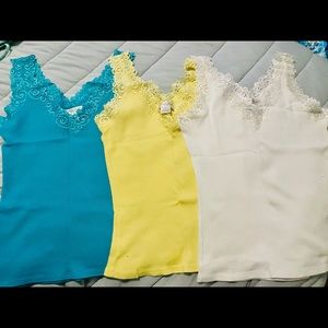 Lace trim Tank Tops x3